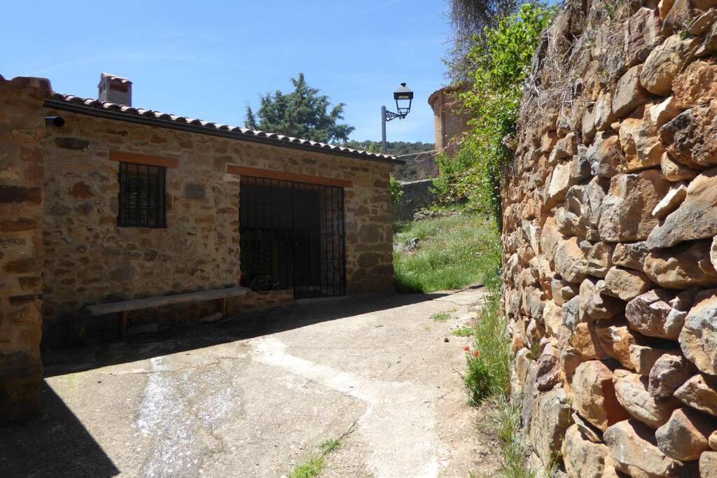 Casa Rural El Silvestrito Valdegena Bagian luar foto